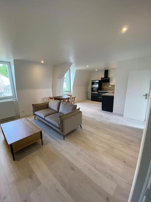 Rodez - Superbe Appartement Neuf Avec Vue Ngoại thất bức ảnh